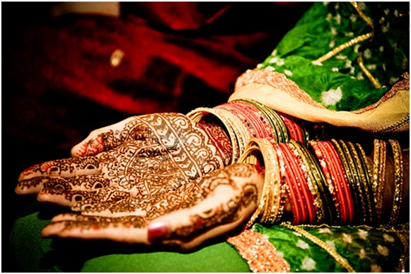 Mehndi-tradition-in-Pakistani-wedding