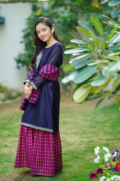 Girls-dresses-Pakistani