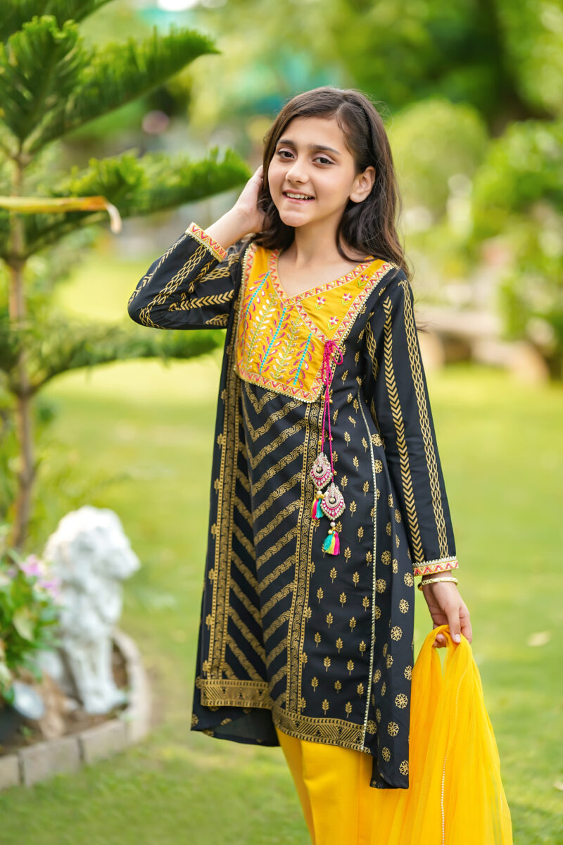 kids clothes Pakistan