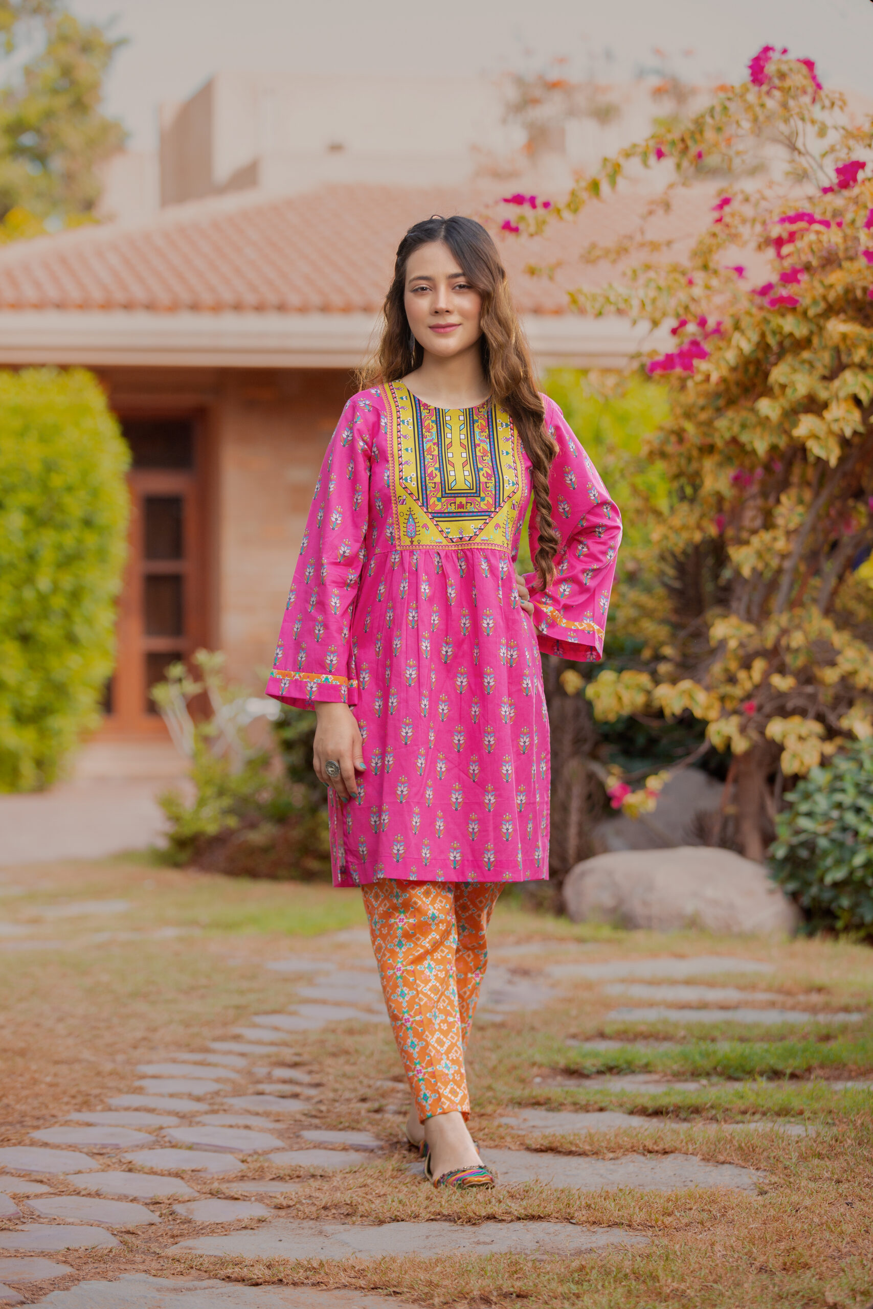 Pakistani Girls Dresses Online in USA